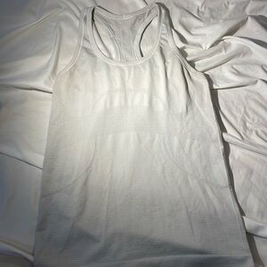 Lululemon White Swiftly Tech Tank Sz 6